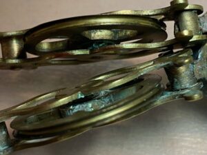 Brasso-resten-messing-klok