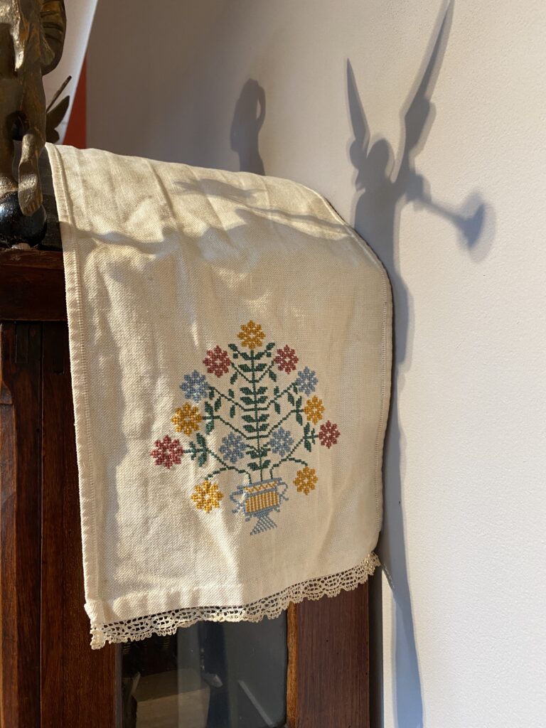 Klokkleedjes voor een antieke Friese klok (3)