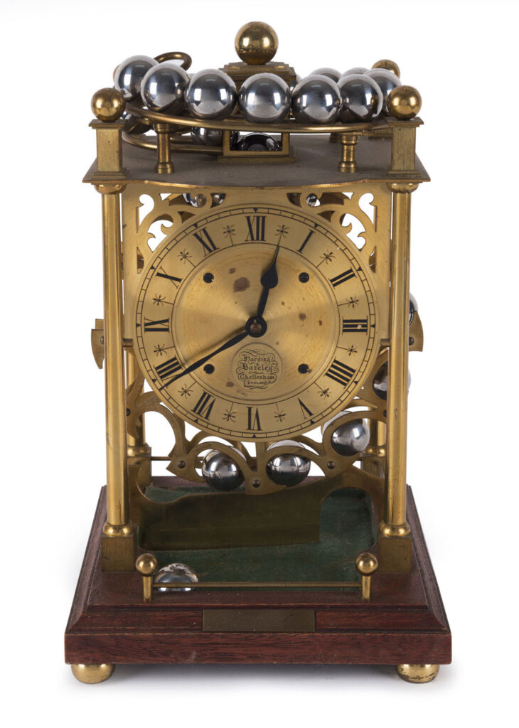 De Nicholas Radeloff rollende-bal-klok (gebouwd rond 1652 in Schleswig) is een uniek historisch uurwerk.